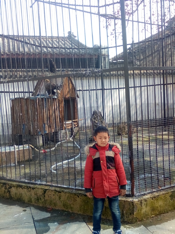 山高人伟峰的第一张照片--连云港蓝颜知己交友网