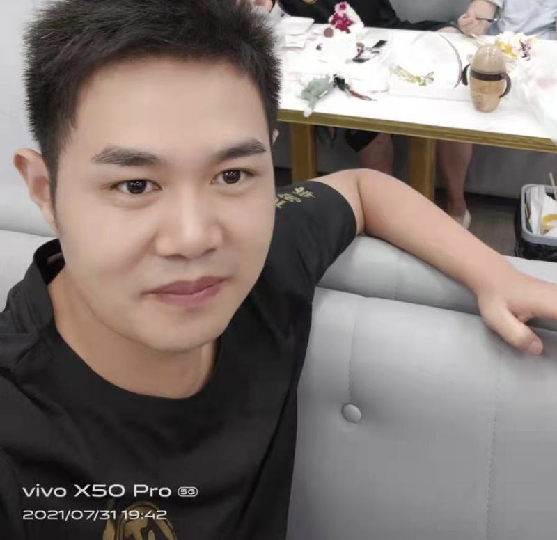 阳洋杨的第一张照片--连云港蓝颜知己交友网